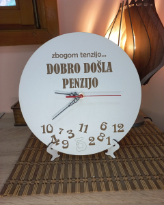 Drveni sat - Poklon za Penziju