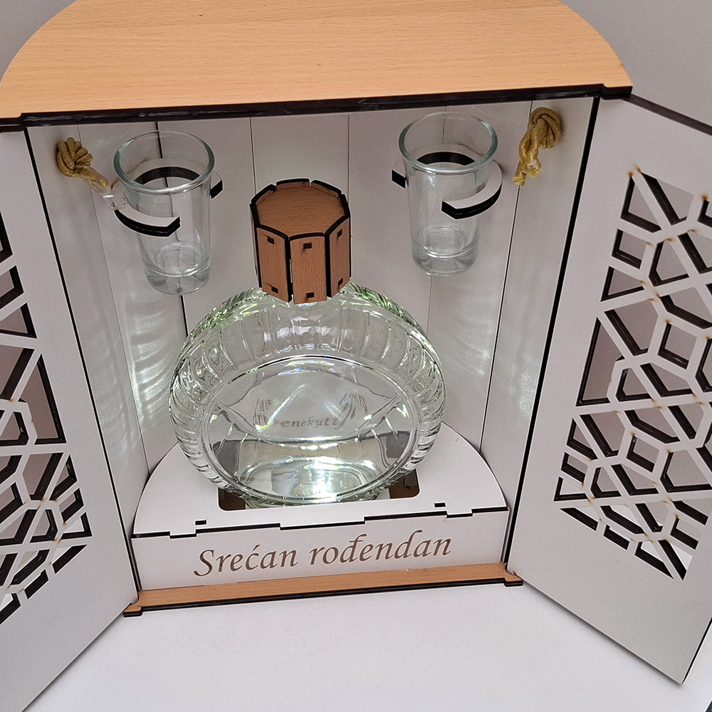 Drveni mini bar 