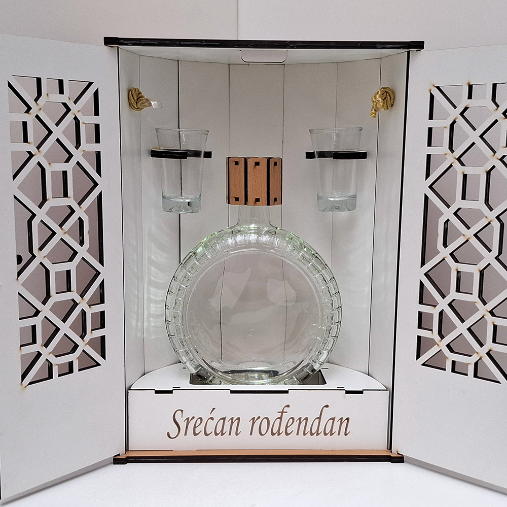 Drveni mini bar 